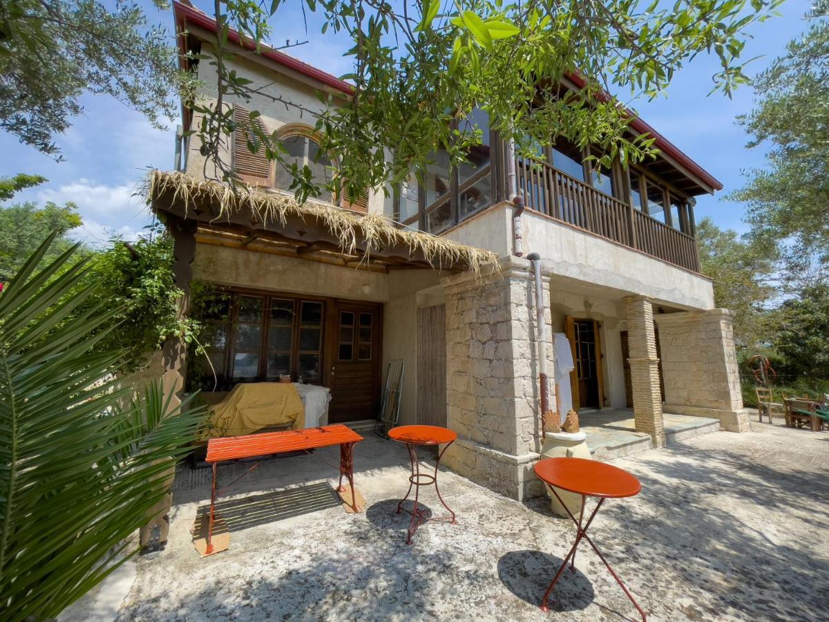 Villa Anta House By The Sea Lithakia  エクステリア 写真